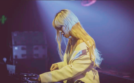 DJ SAKURA