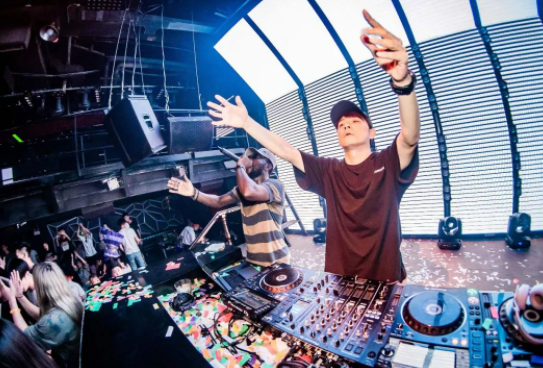 DJ Alex X#吴赫伦