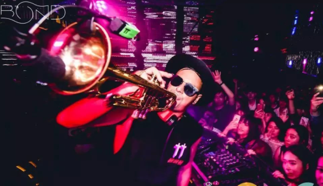 Timmy Trumpet