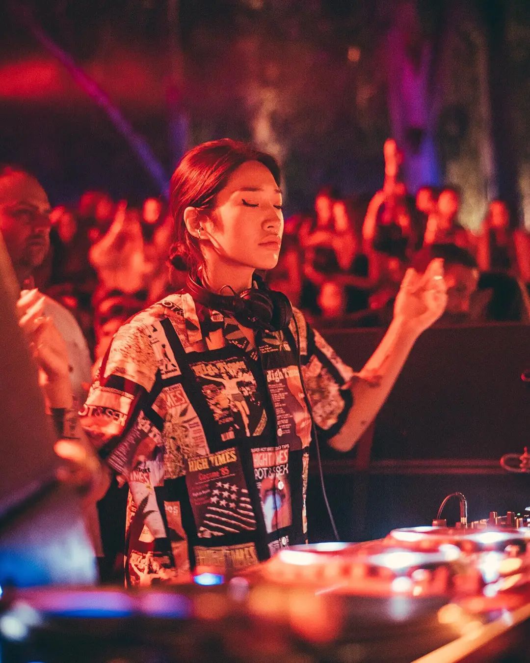 PEGGY GOU