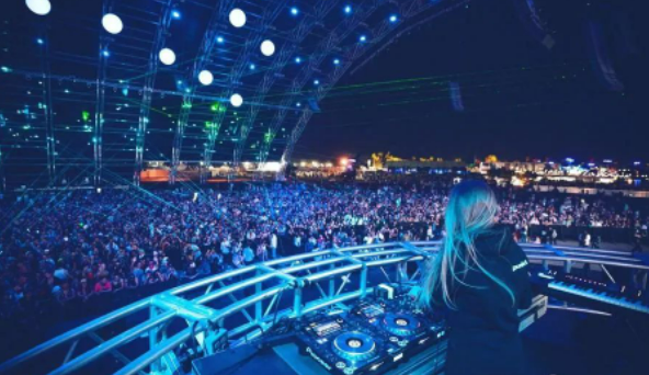 NORA EN PURE