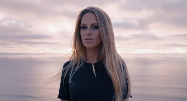 NORA EN PURE