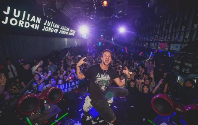 JULIAN JORDAN #猪脸DJ