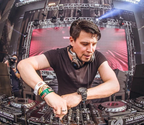 Thomas Gold