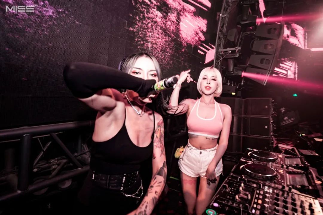 DJ NOVA