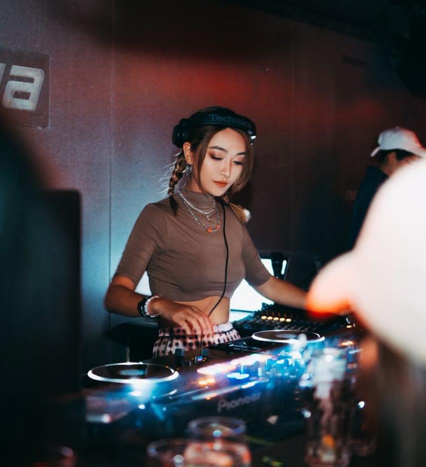 DJ DonutZ