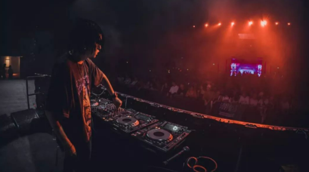 DJ Freeza