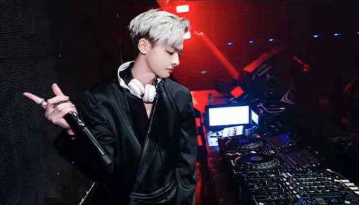 DJ Ak
