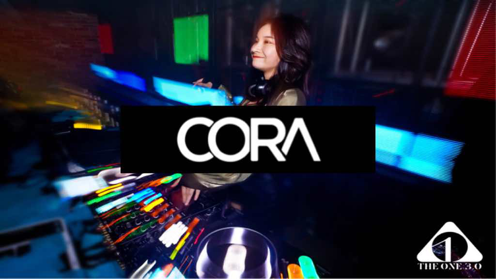 DJ CORA