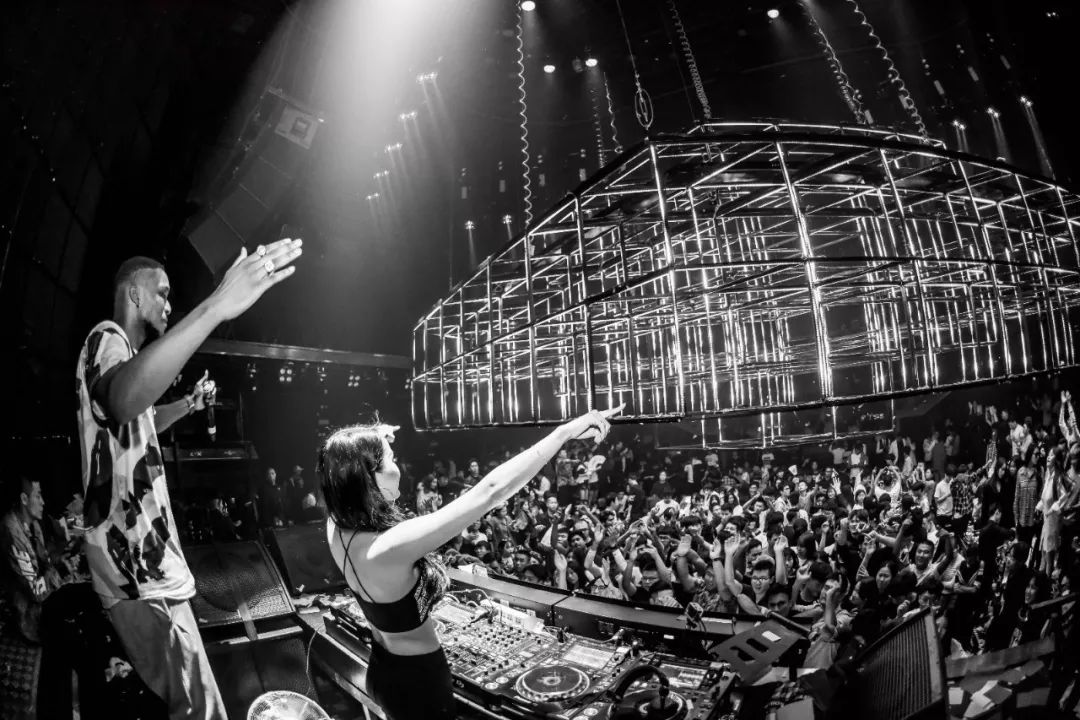 DJ NANCY