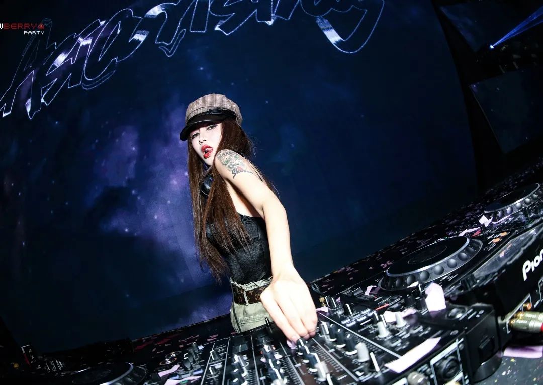 DJ SPICY #小辣椒