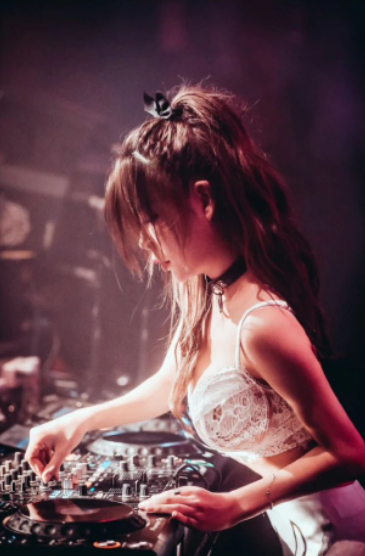 SWEET BOMB #甜蜜炸弹