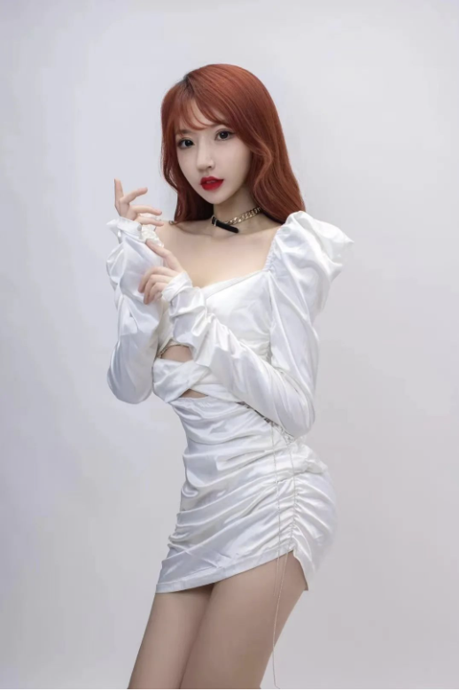 DJ VIKI