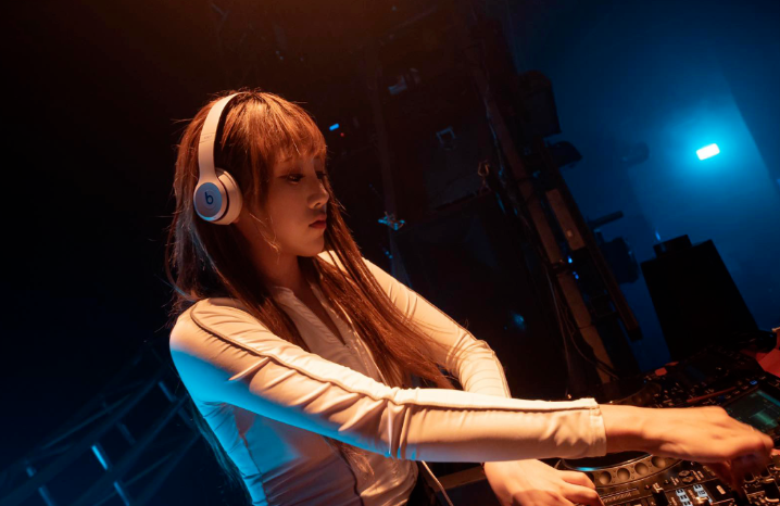 DJ G-AILIN