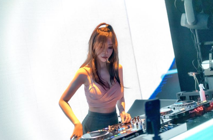 DJ Baiyia