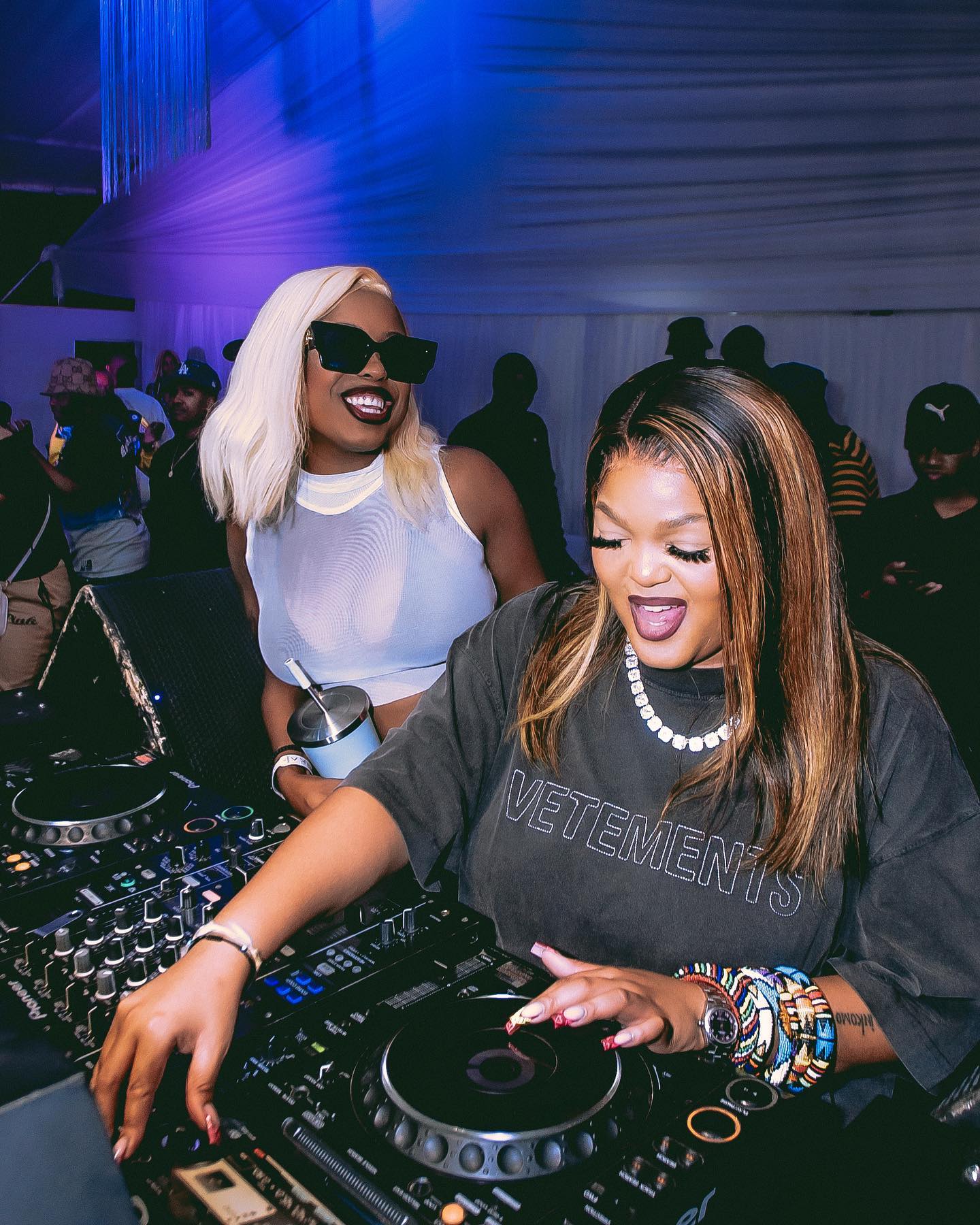 DBN GOGO