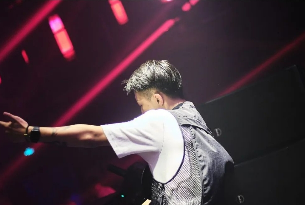 DJ TIM #郑海