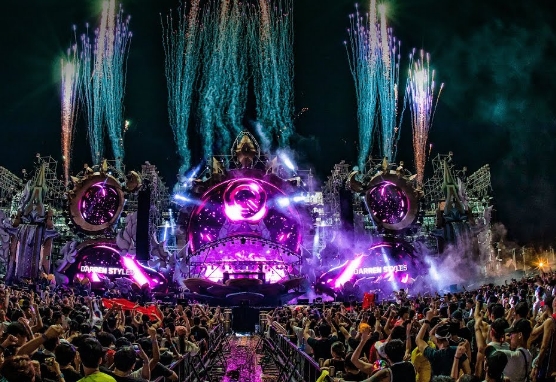 SIAM Songkran Music Festival