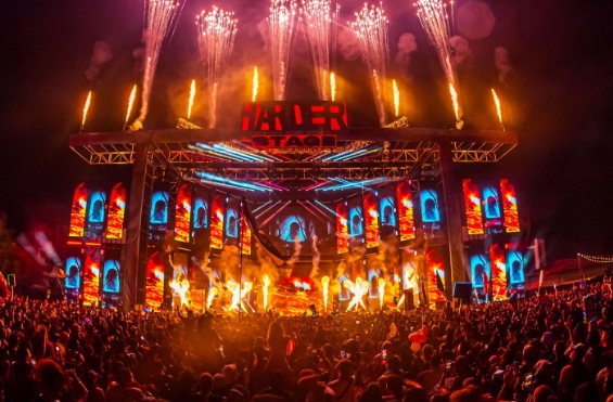 HARD Summer