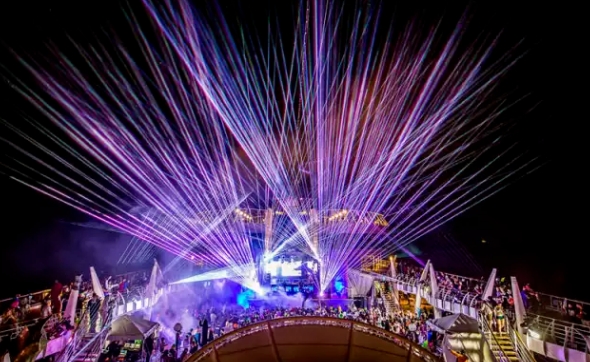 Holy Ship! Wrecked