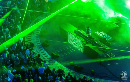 Groove Cruise