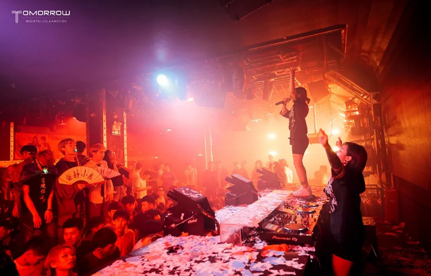 兰州兰州明日酒吧,兰州百慕酒吧,兰州TOMORROW CLUB