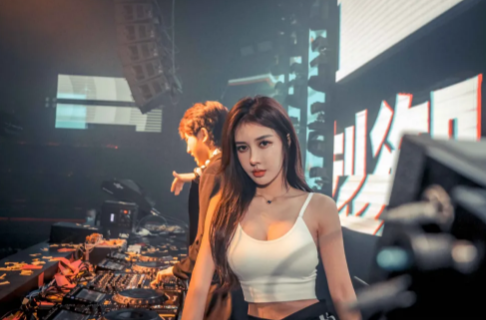迈阿密酒吧/MIAMI CLUB