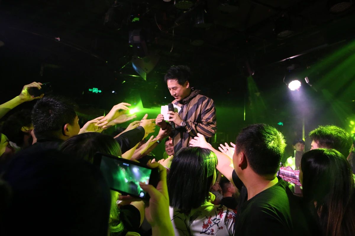 成都成都魅力四射7号酒馆,成都SEVEN BAR