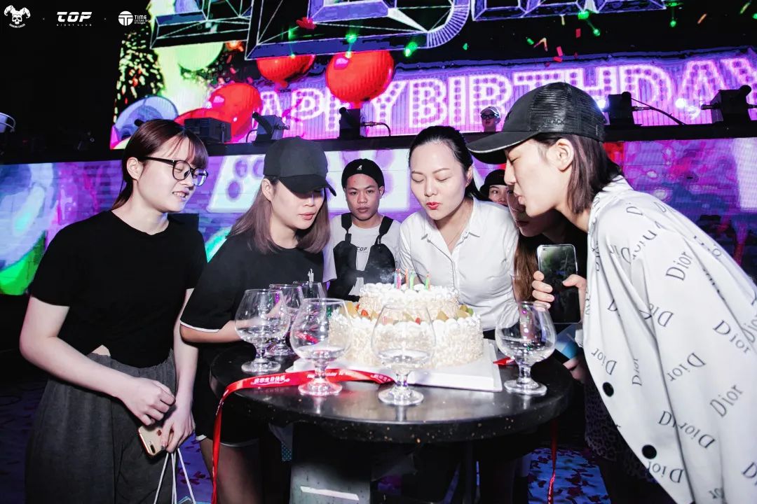 惠州惠州TOP酒吧,惠州湾奈酒吧,惠州TOP NIGHT Club