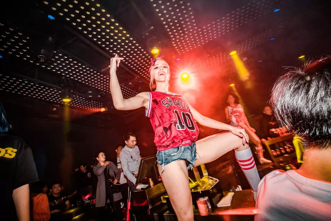 苏州苏州UM酒吧,苏州UM NIGHT CLUB