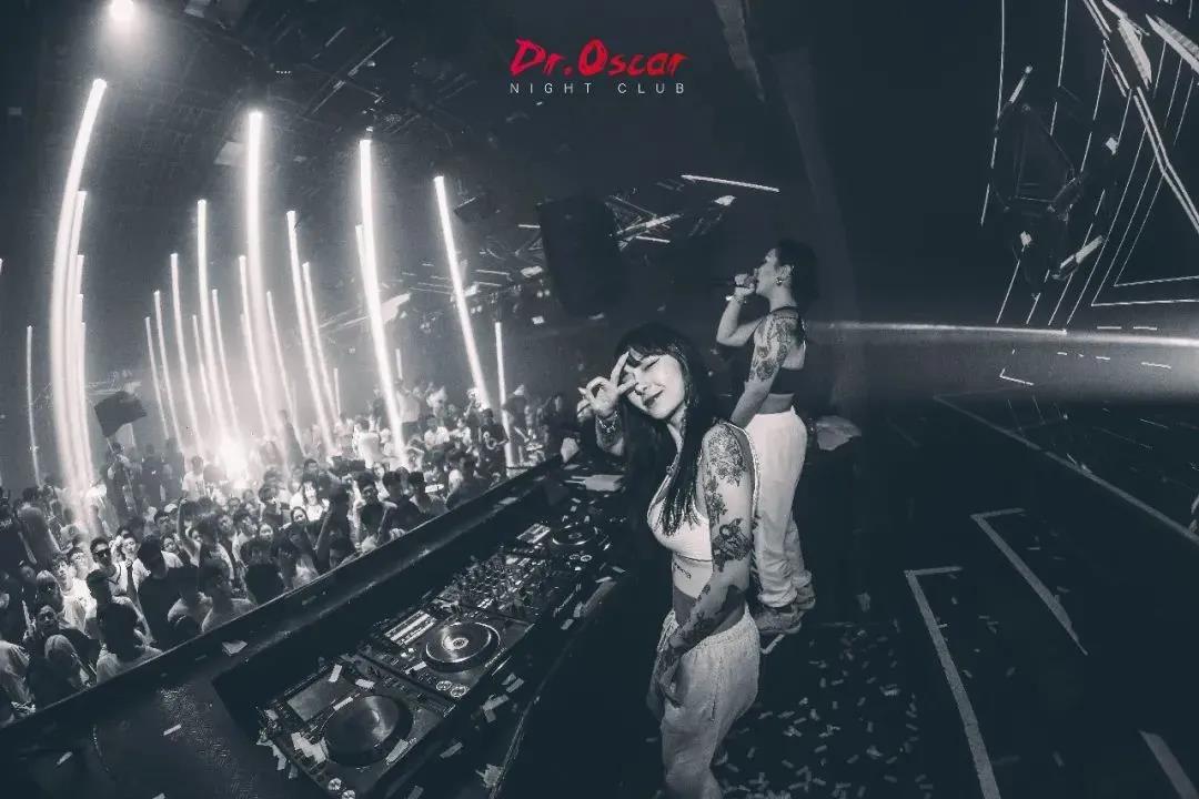 天津天津奥斯卡酒吧,天津玩乐大师DrOscar（滨海店）