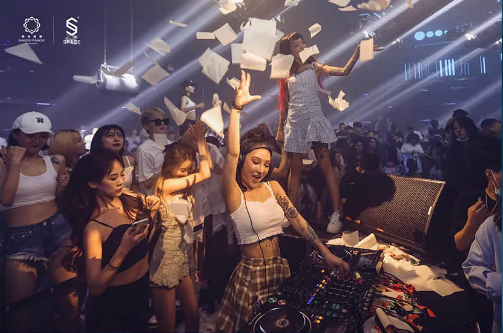 西安西安斯贝斯酒吧,西安SPACE酒吧,西安SPACE CLUB