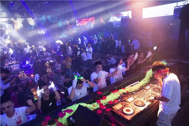 吴忠吴忠中山壹号酒吧,吴忠FIRST CLUB