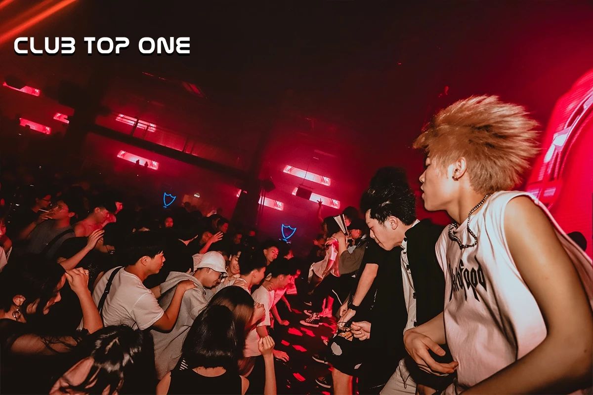 常平常平TOP酒吧,常平TOP ONE CLUB