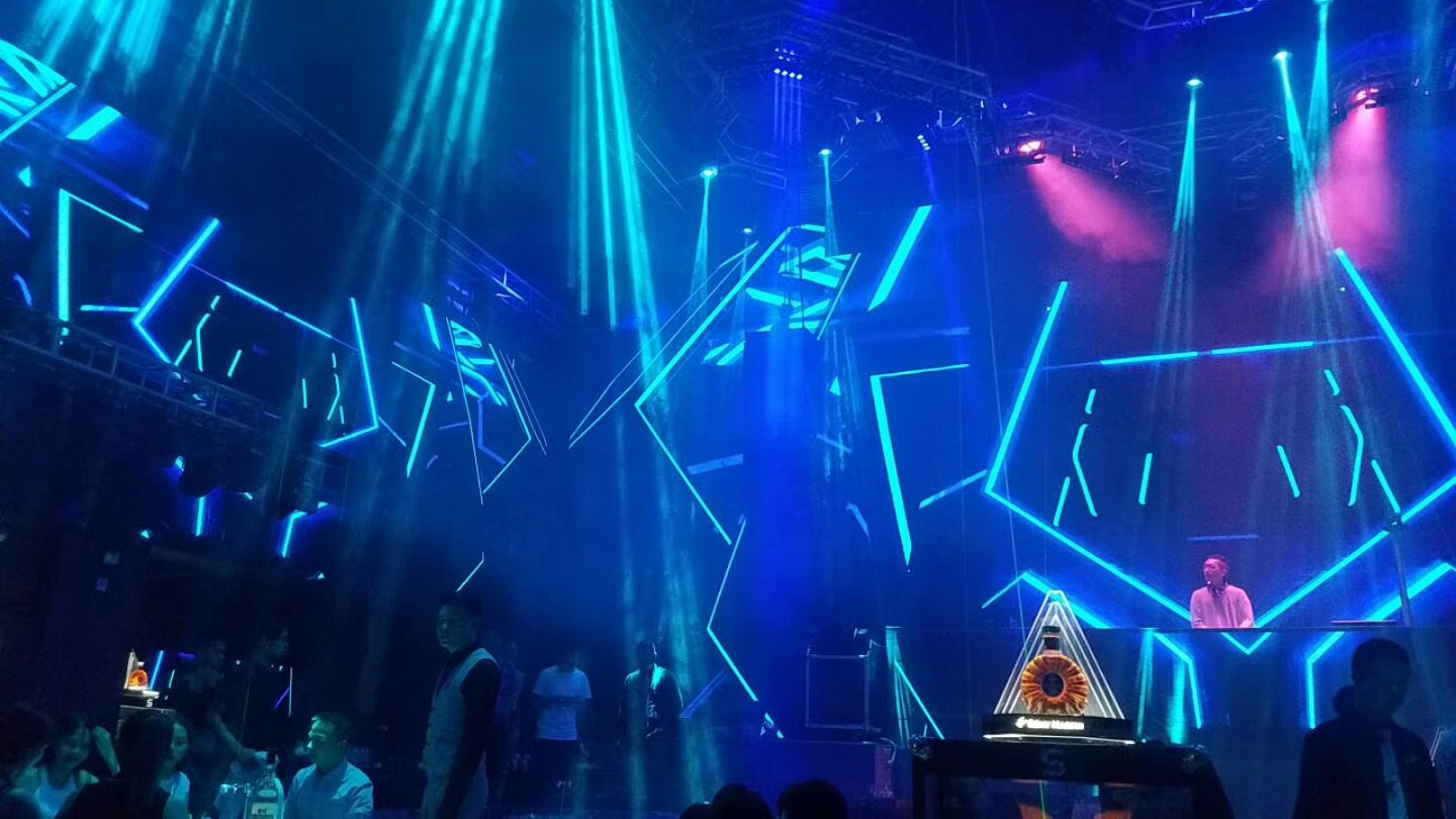 东莞东莞Ss酒吧,东莞Ss nwt CLUB