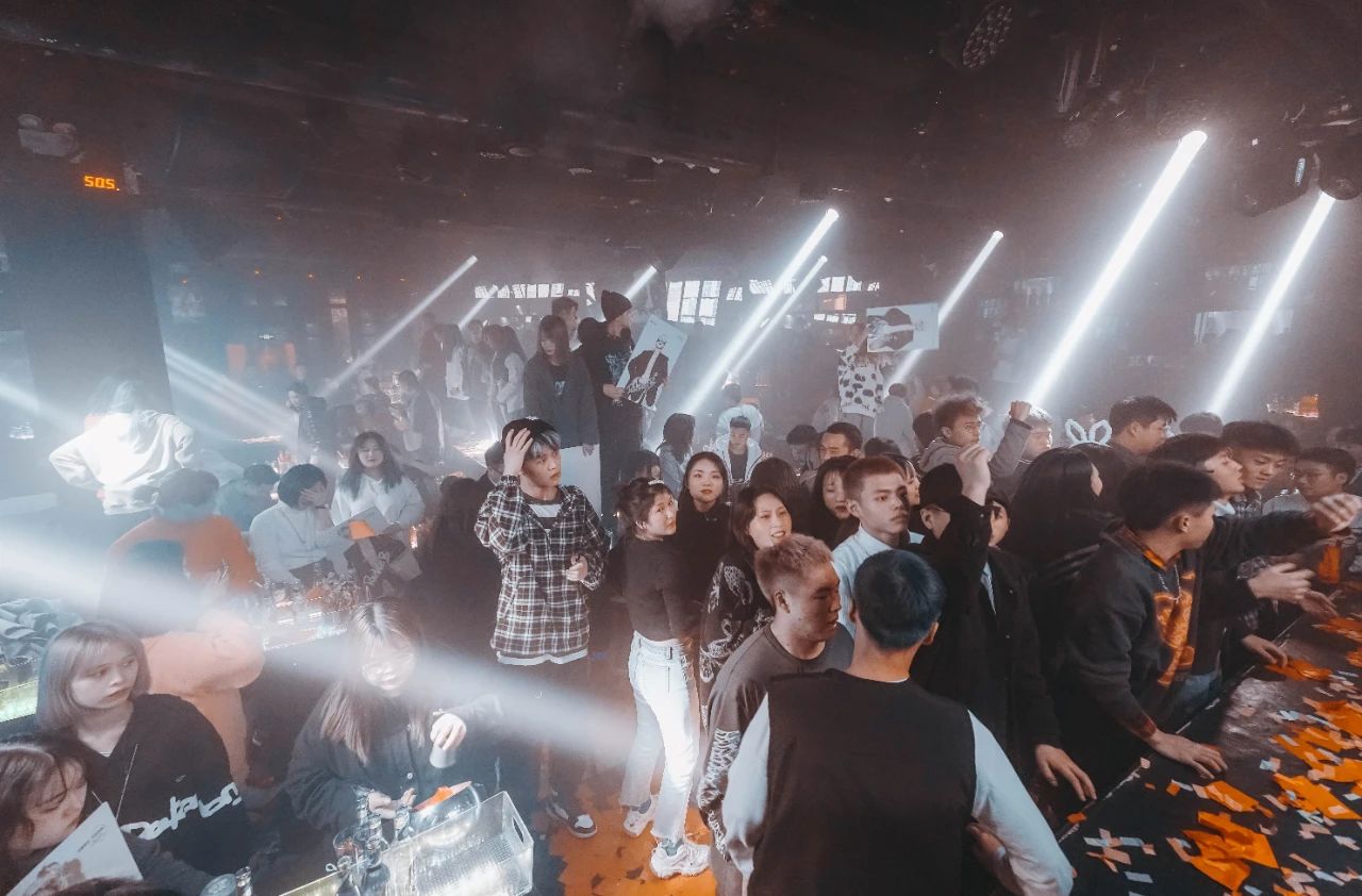 重庆重庆苏荷浩斯酒吧,重庆SOHO HOUSE CLUB
