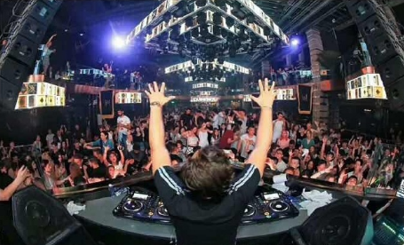 酒泉酒泉伊比萨酒吧,酒泉IBIZA NIGHT CLUB