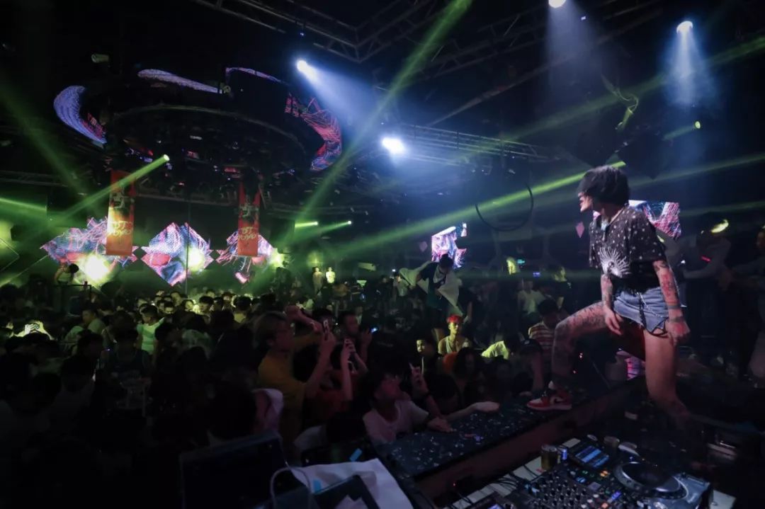 黄冈黄冈缪斯酒吧,黄冈MUSE CLUB