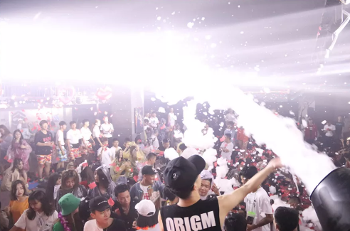 勐腊勐腊迈阿密酒吧,勐腊MIAMI GALAXY