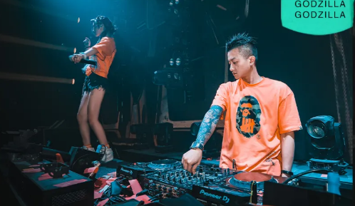 南宁南宁哥斯拉酒吧,南宁GODZILLA CLUB