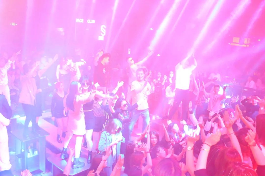 丽江丽江SPACE酒吧,丽江斯贝斯酒吧,丽江SPACE CLUB