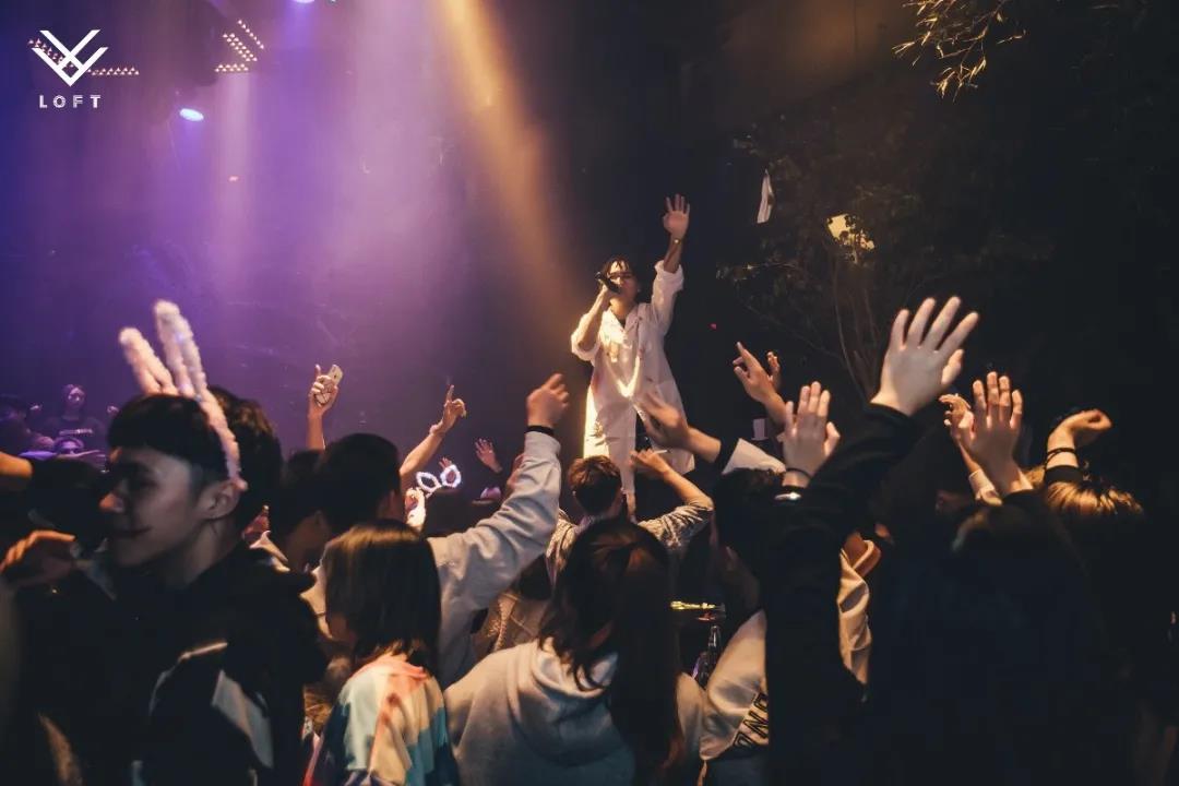 凯里凯里洛夫特酒吧,凯里LOFT CLUB