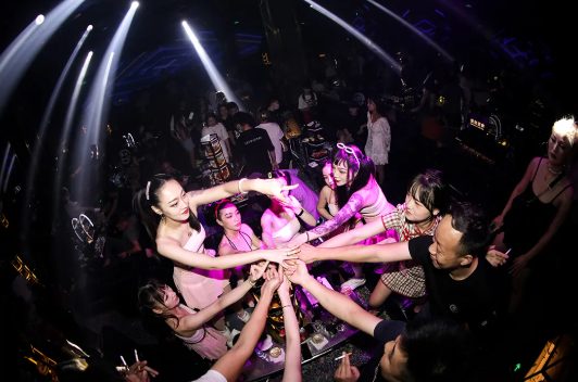无锡皇后酒吧/Queen Club