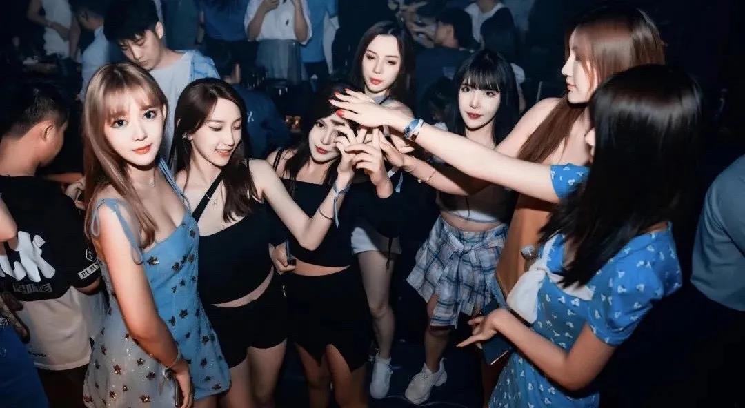 潍坊潍坊缪缪酒吧,潍坊MIUMIU PARTY SPACE