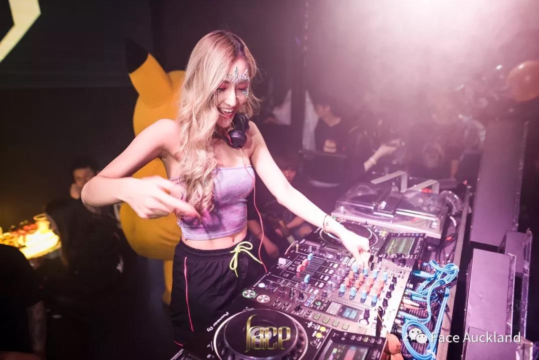 奥克兰奥克兰菲斯酒吧,奥克兰Face Club
