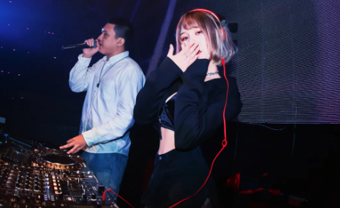 遵义遵义XX酒吧,遵义XX NIGHT STATION