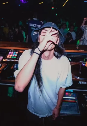 三亚三亚DH酒吧,三亚DH DanceHouse