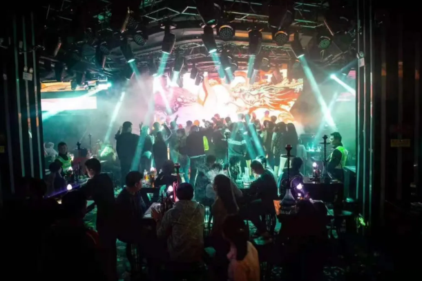 阿瓦提阿瓦提缪斯酒吧,阿瓦提MUSE CLUB