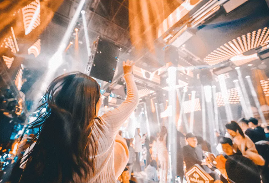 郑州郑州斯贝斯酒吧,郑州Space Club