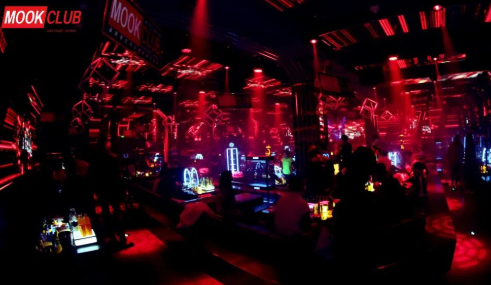 信阳暮客酒吧/MOOK CLUB